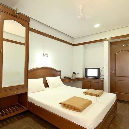 Grand Palace Stay Chidambaram Buitenkant foto